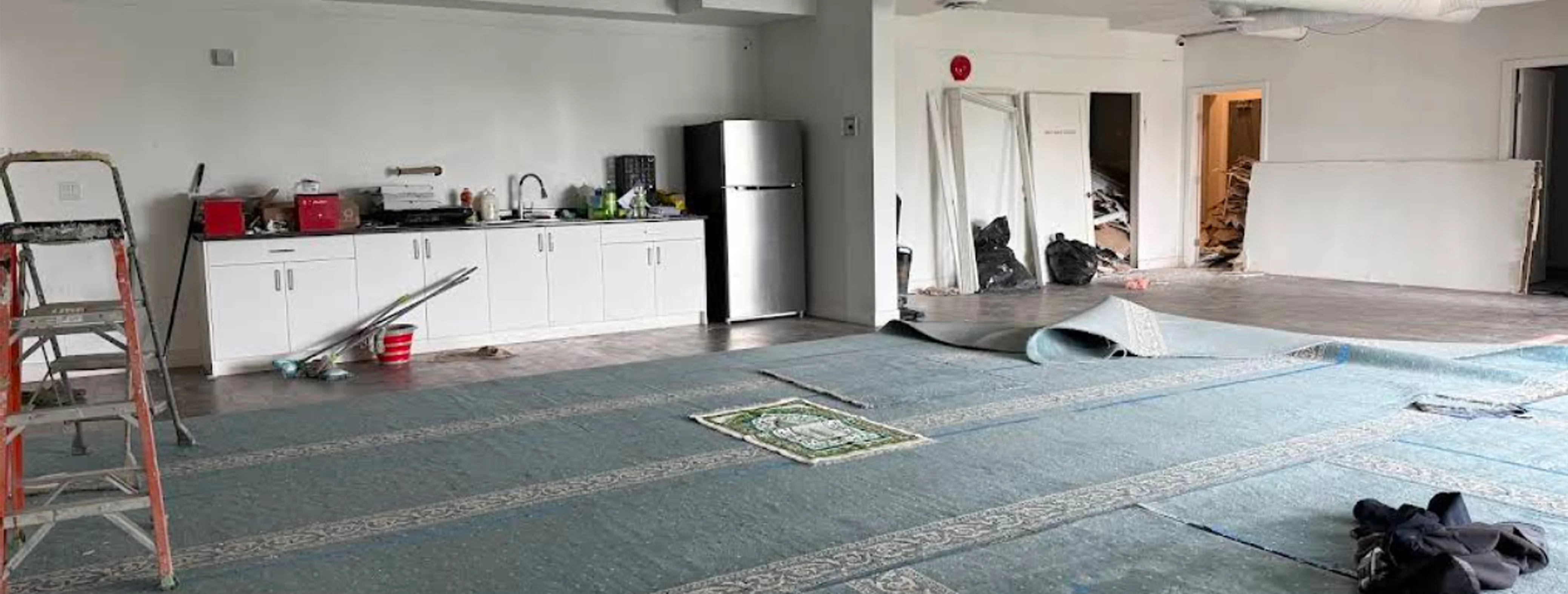 Exterior view of Metrotown Islamic Association Burnaby building